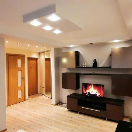 M&M Apartment VI Self Check-In Panevezys Exterior photo